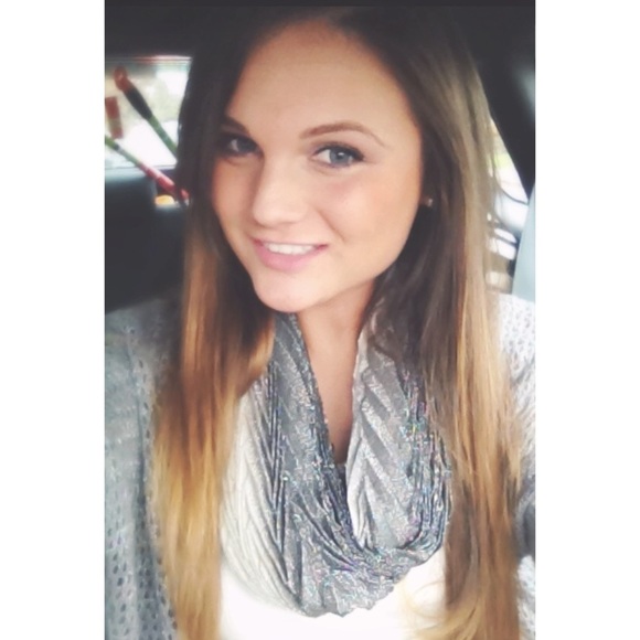 Meet your Posher, Jasmine - Picture 1 of 1